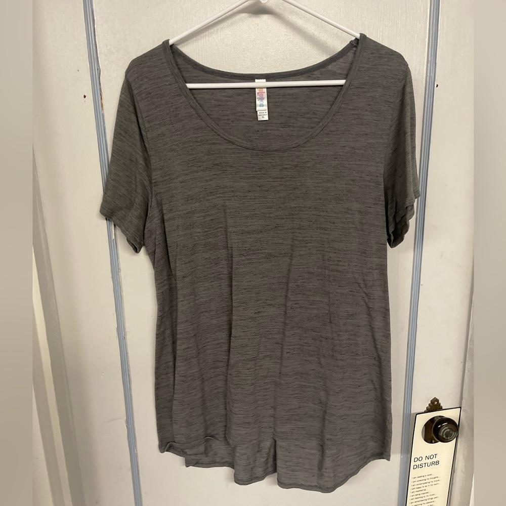 Lularoe Classic T - size xl - dark grey  solid color.